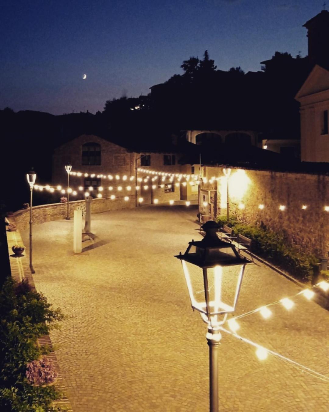 Teresa Al Belvedere Rooms&Holidayapartments Camere&Appartamenti Castellinaldo Exterior photo
